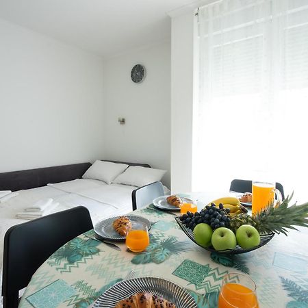 Adventure Apartment 75M2 Close To The Center Split Exterior foto