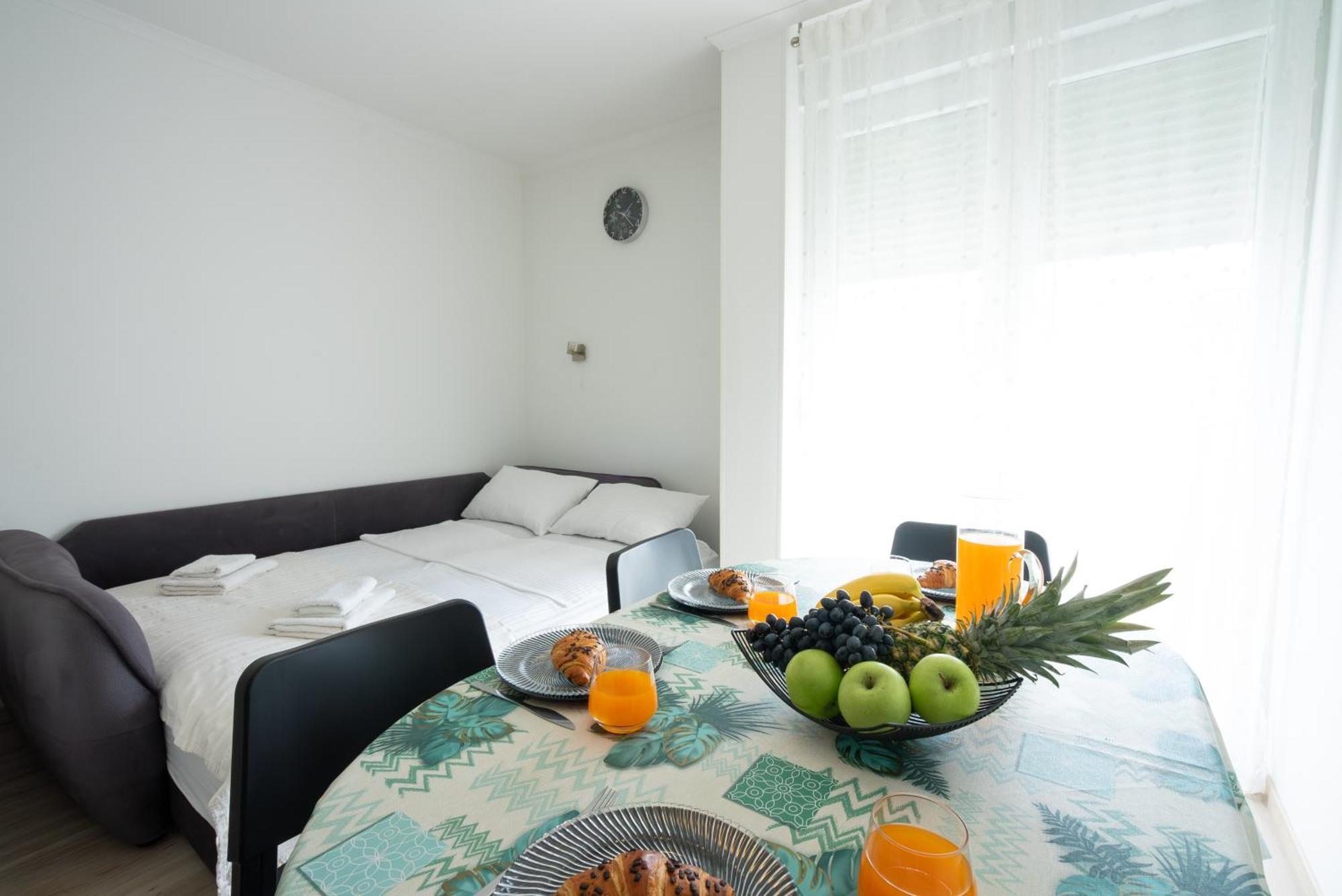 Adventure Apartment 75M2 Close To The Center Split Exterior foto